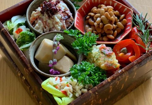 おせち料理も手間ひまかけずに「料理のシステム化」